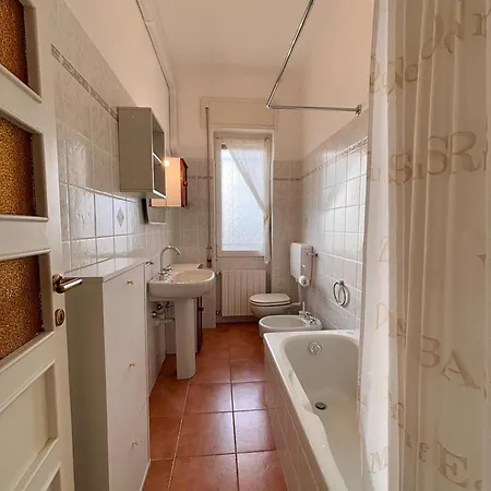 Daire Via Nuvoloni Sanremo